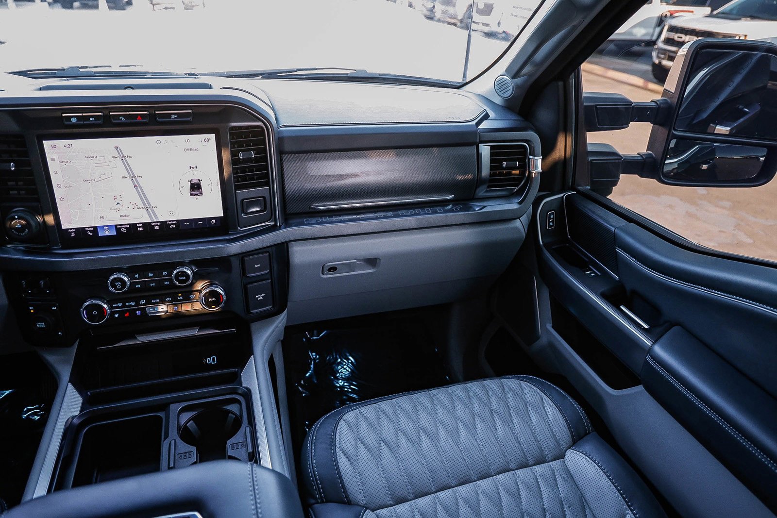 Used 2024 Ford F250 Limited image 15