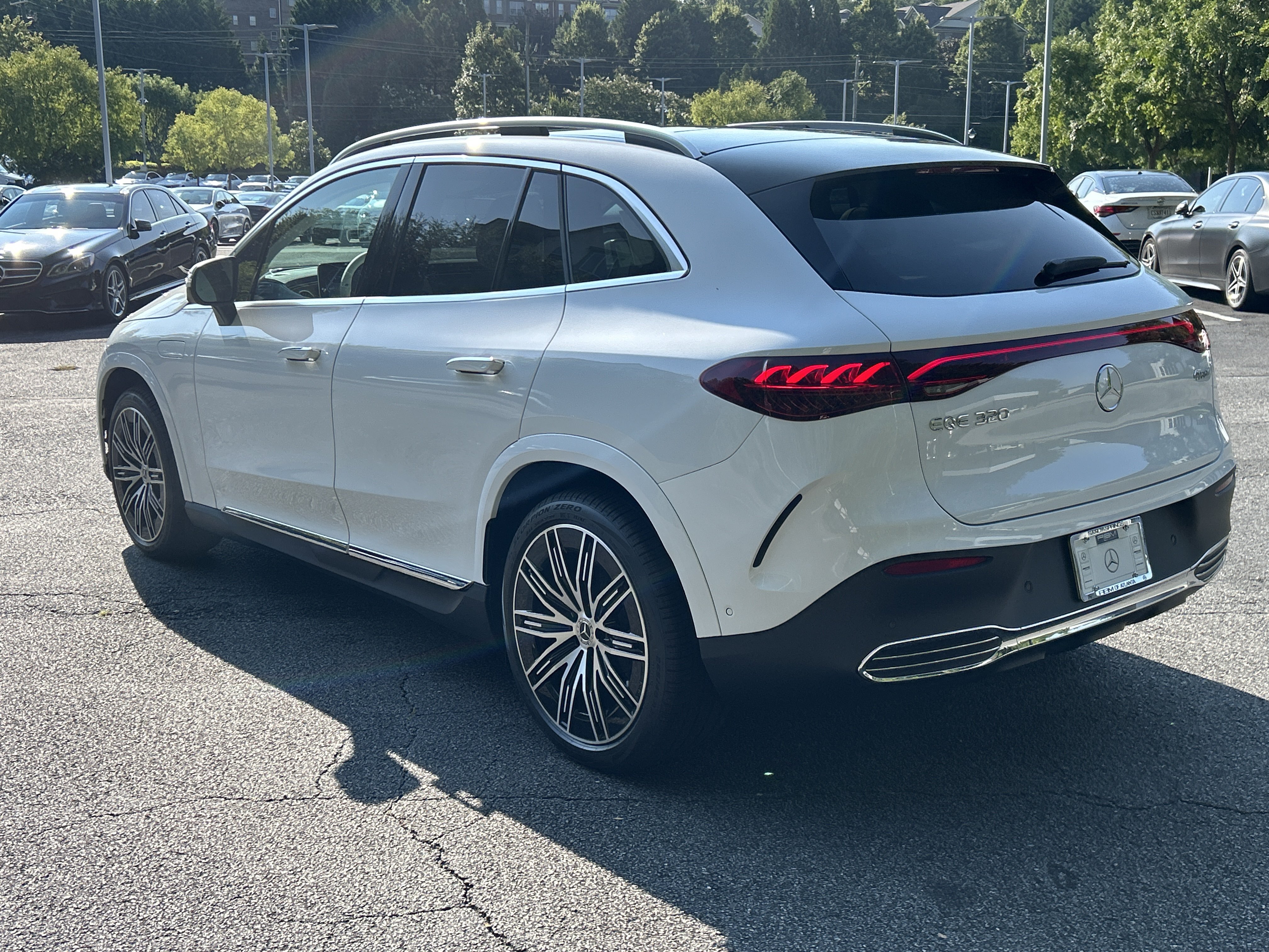 New 2026 Mercedes-Benz EQE 320 4MATIC SUV image 11