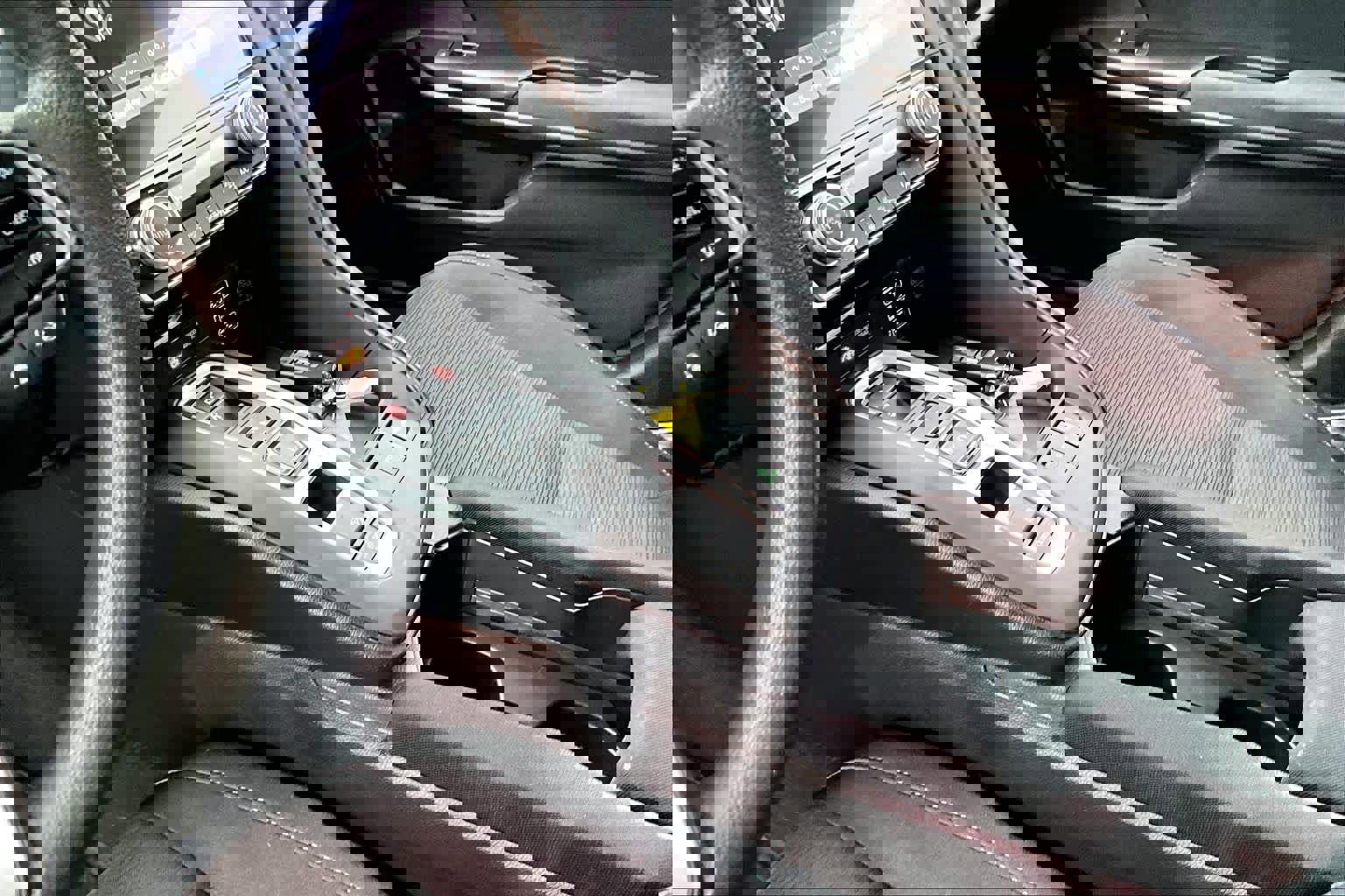 Used 2021 Honda Insight EX image 15