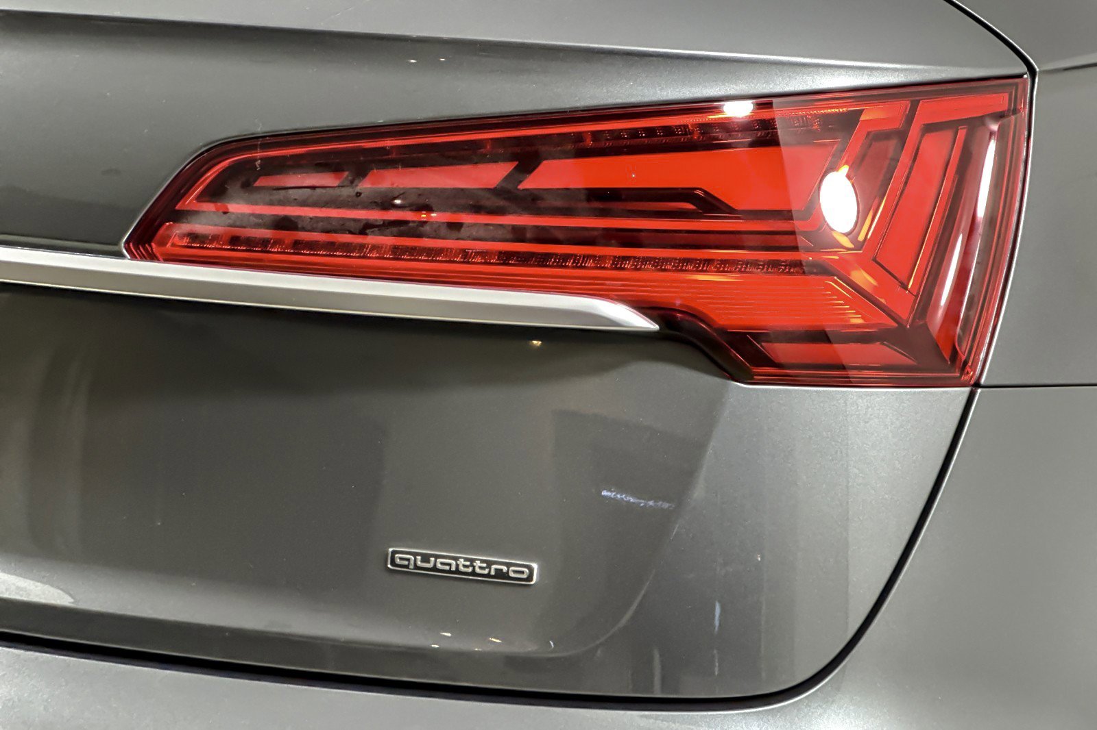 Used 2022 Audi Q5 2.0T Premium w/ Convenience Package image 25