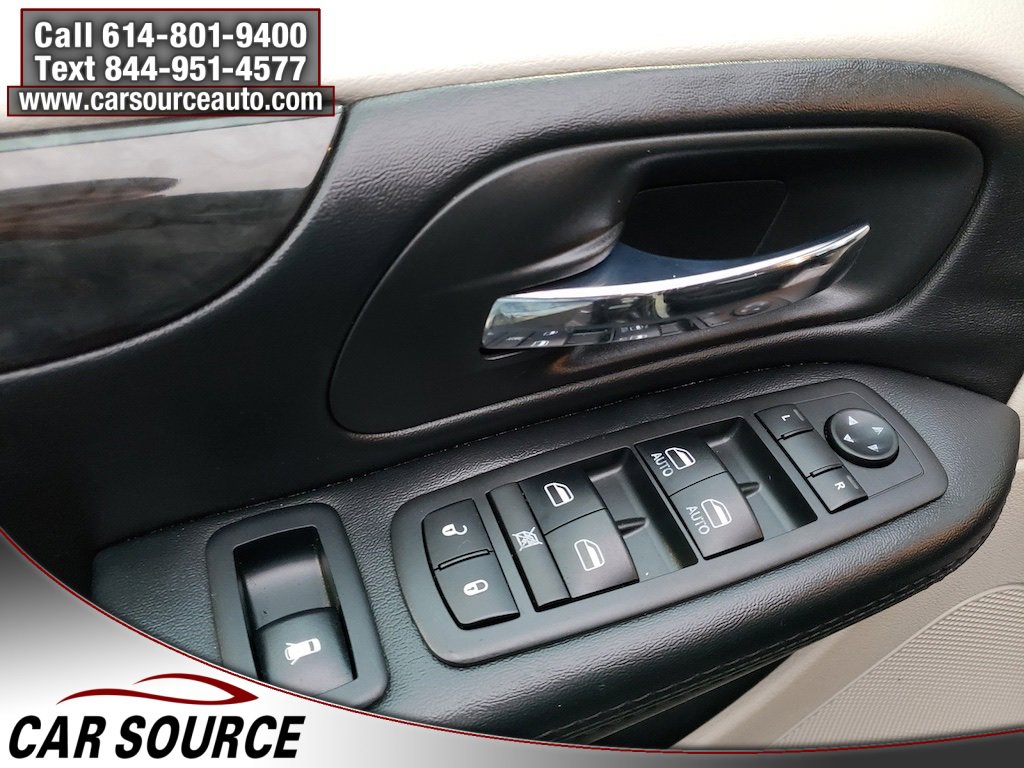 Used 2017 Dodge Grand Caravan SE w/ Power Window Group image 13