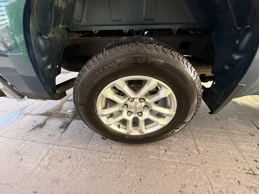 Used 2024 Chevrolet Silverado 1500 LT image 39