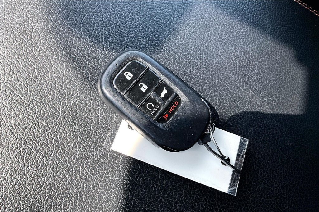 Used 2024 Honda Pilot TrailSport image 12