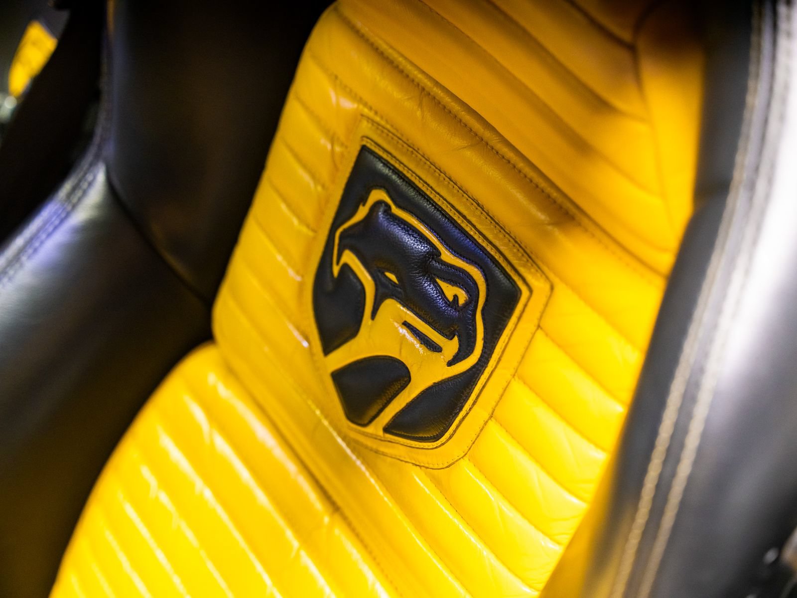 Used 2001 Dodge Viper GTS RWD image 49