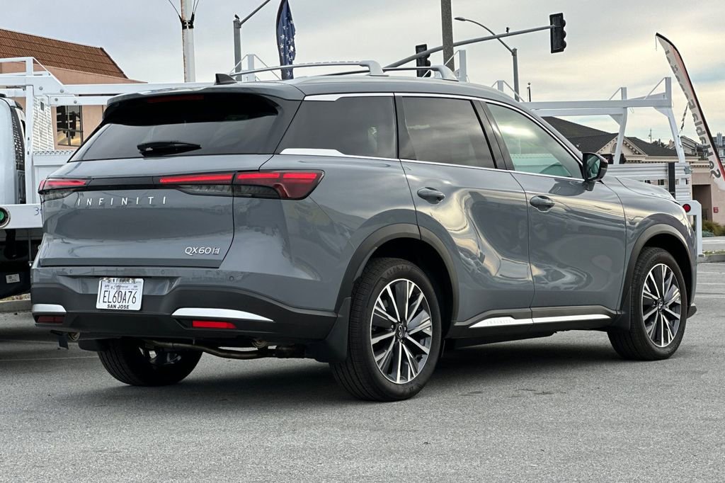 Used 2026 INFINITI QX60 Luxe w/ Cargo Package image 3