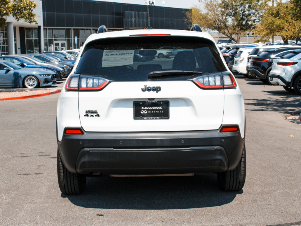 Used 2023 Jeep Cherokee Altitude Lux AWD/4WD image 6