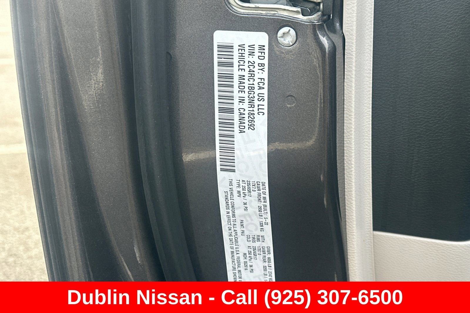 Used 2022 Chrysler Pacifica Touring-L FWD image 57