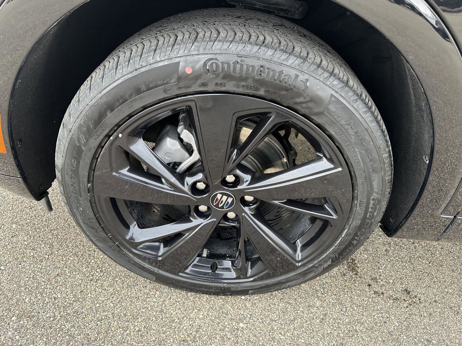 Used 2025 Buick Envision Sport Touring image 13