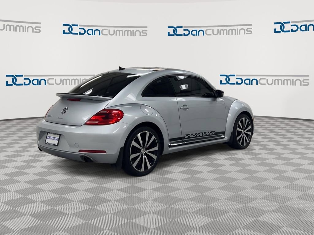 Used 2013 Volkswagen Beetle 2.0T image 8