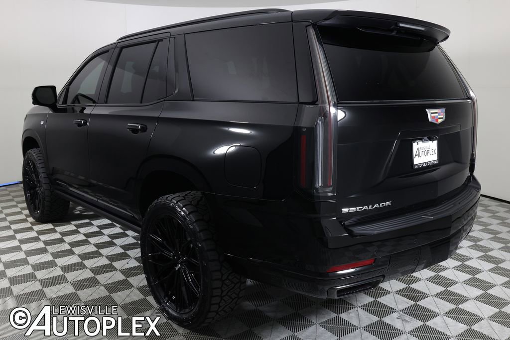 Used 2026 Cadillac Escalade Platinum Sport w/ LPO, Floor Liner Package image 7