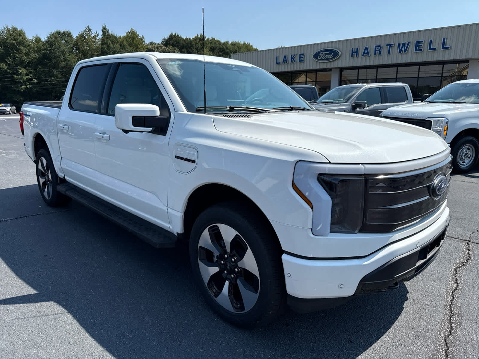New 2023 Ford F150 Lightning Platinum image 1