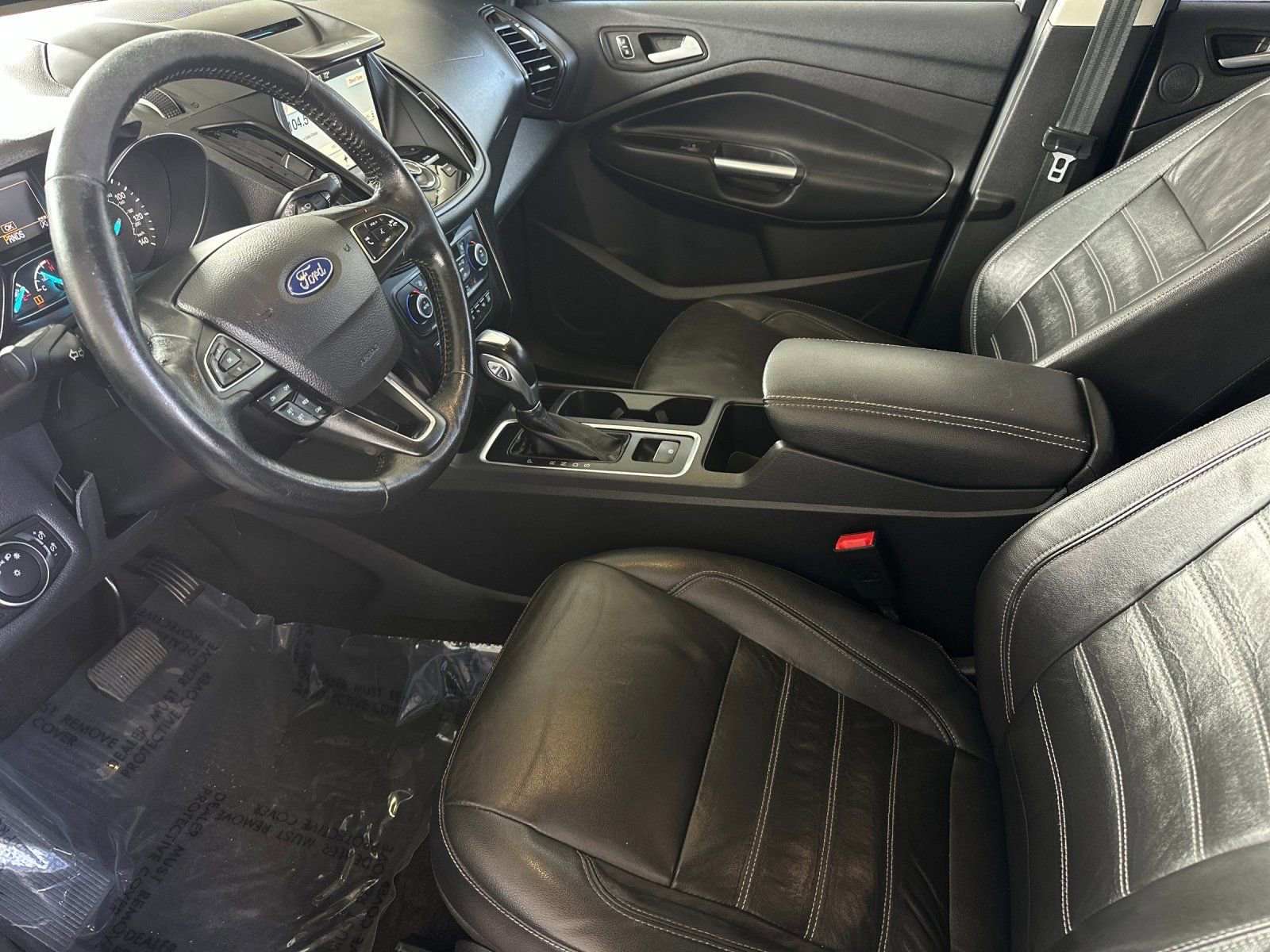 Used 2018 Ford Escape Titanium image 9