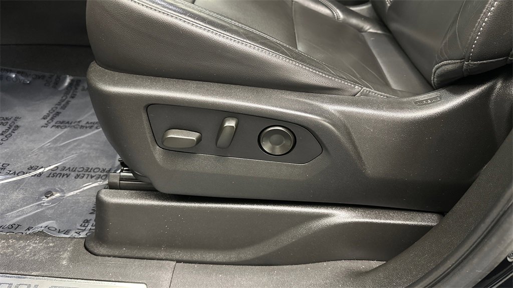 Used 2021 Chevrolet Tahoe Z71 image 18