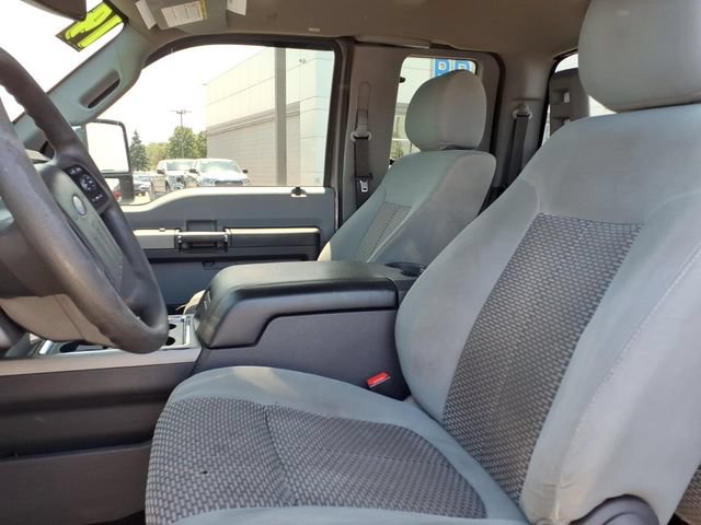 Used 2014 Ford F250 XLT w/ XLT Premium Package AWD/4WD image 7