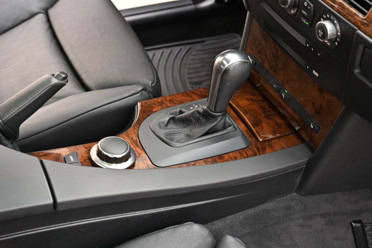 Used 2007 BMW 550i Sedan image 20