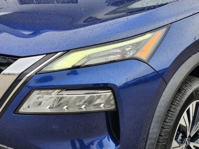 Used 2023 Nissan Rogue SV AWD/4WD image 7
