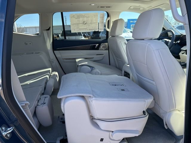 New 2026 Buick Enclave Avenir w/ Super Cruise Package AWD/4WD image 49