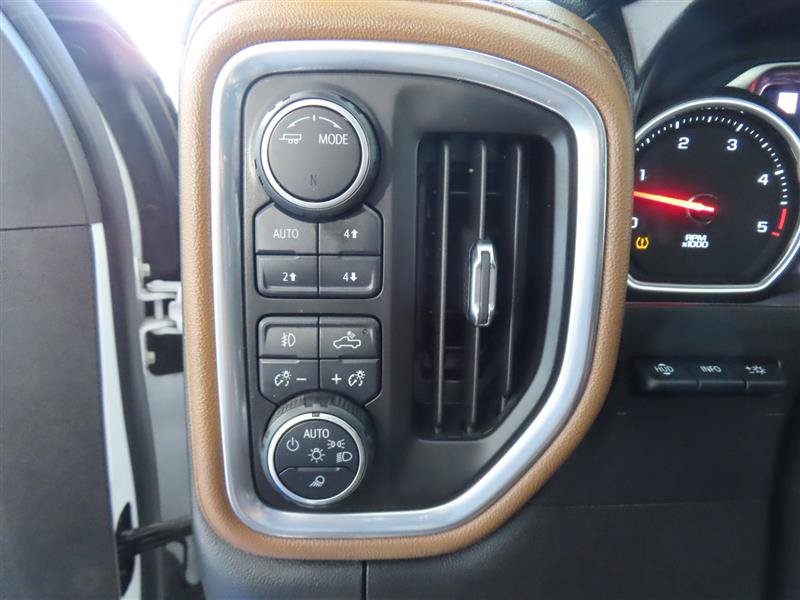 Used 2021 Chevrolet Silverado 3500 High Country w/ Z71 Off-Road Package AWD/4WD image 19