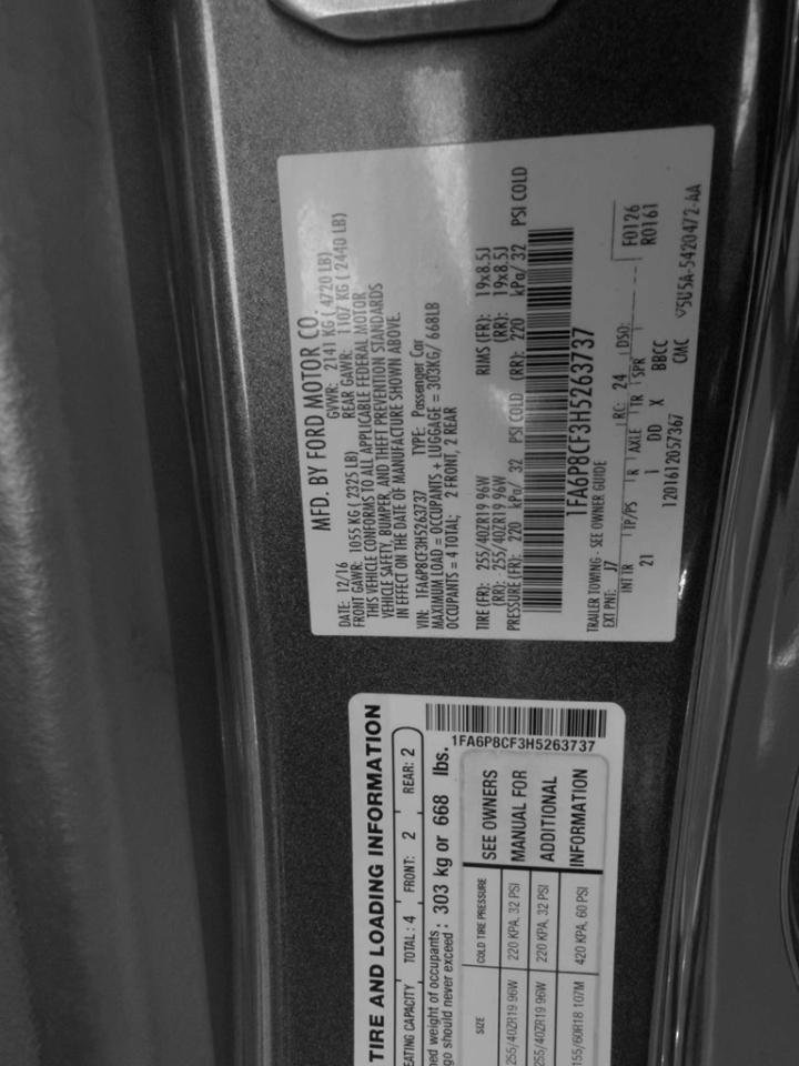 Used 2017 Ford Mustang GT w/ Black Accent Package RWD image 42