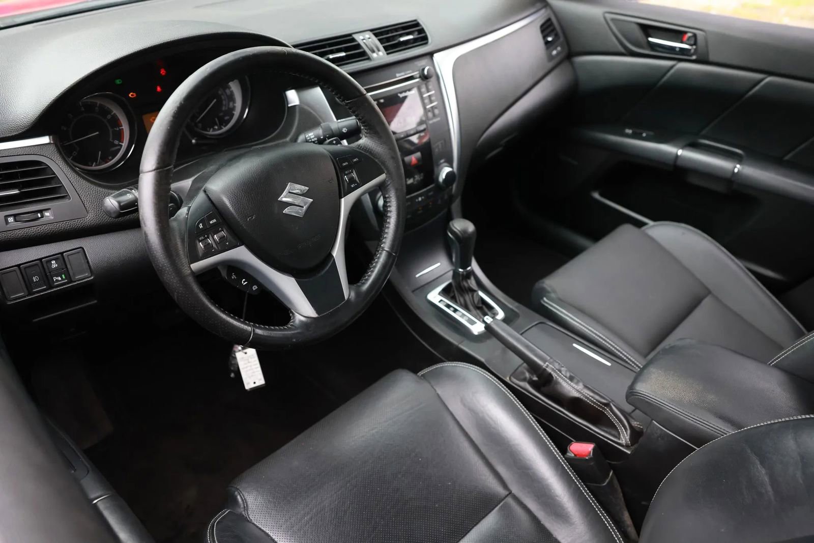 Used 2012 Suzuki Kizashi Sport SLS image 13