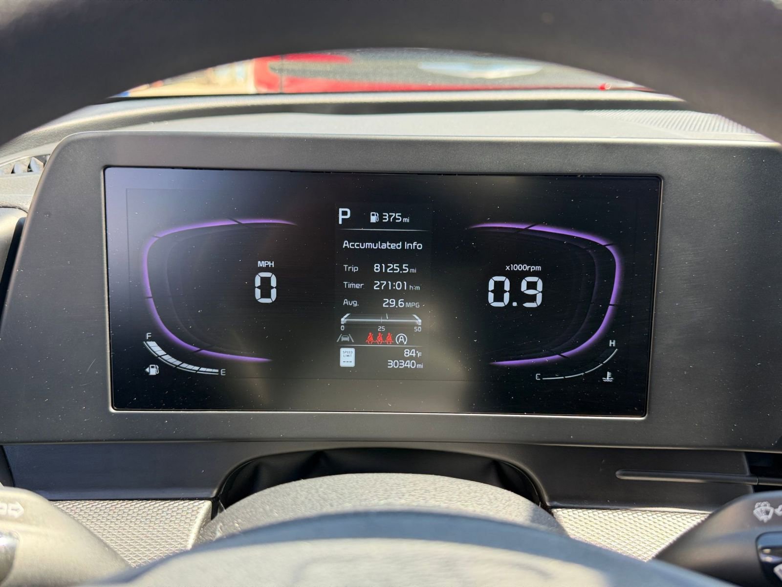 Used 2025 Kia Sportage LX image 39