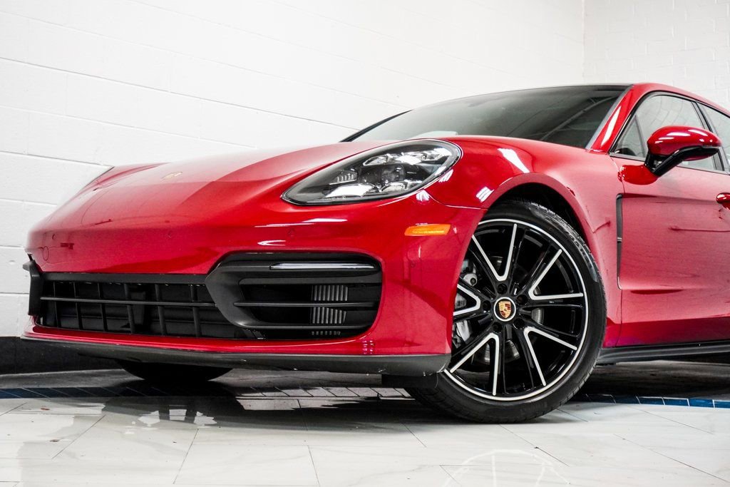 Used 2022 Porsche Panamera 4 Platinum Edition image 2