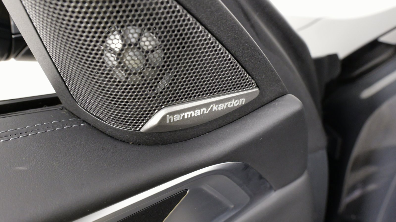 Used 2023 BMW M4 xDrive Competition image 31