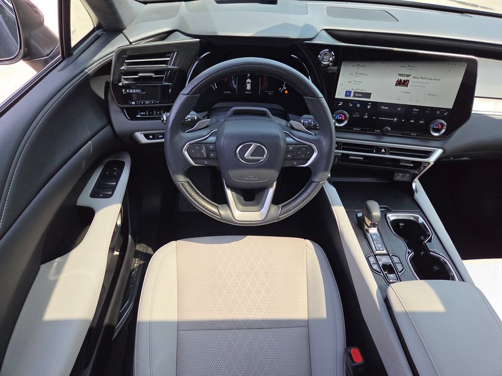 Certified 2024 Lexus RX 350 Premium Plus w/ Convenience Package AWD/4WD image 4