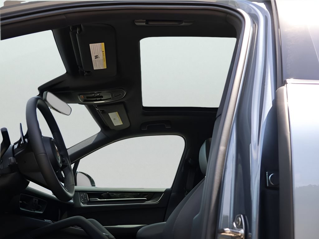 New 2026 Porsche Cayenne S AWD/4WD image 36