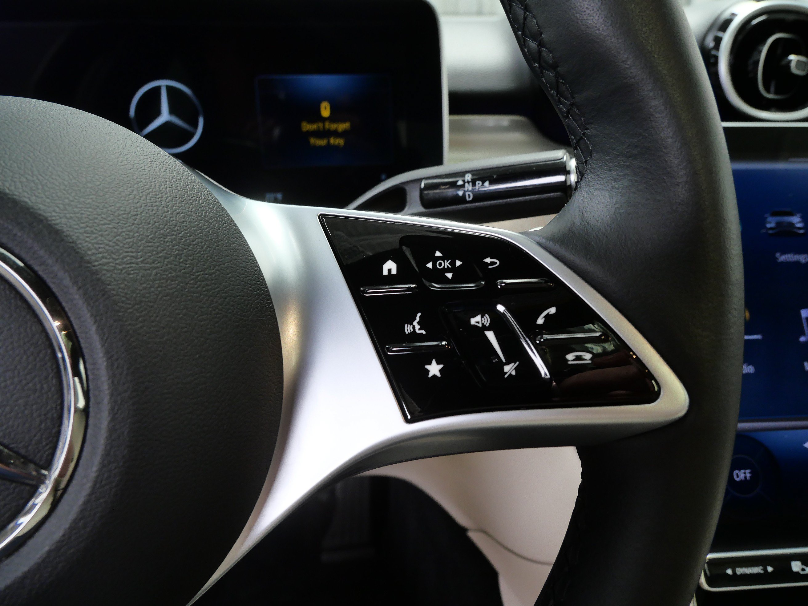 Certified 2023 Mercedes-Benz C 300 4MATIC Sedan image 25
