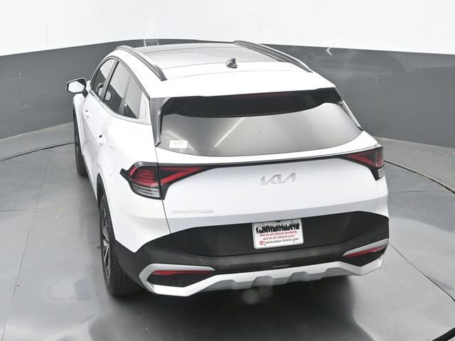 Used 2025 Kia Sportage EX w/ Premium Package FWD image 29