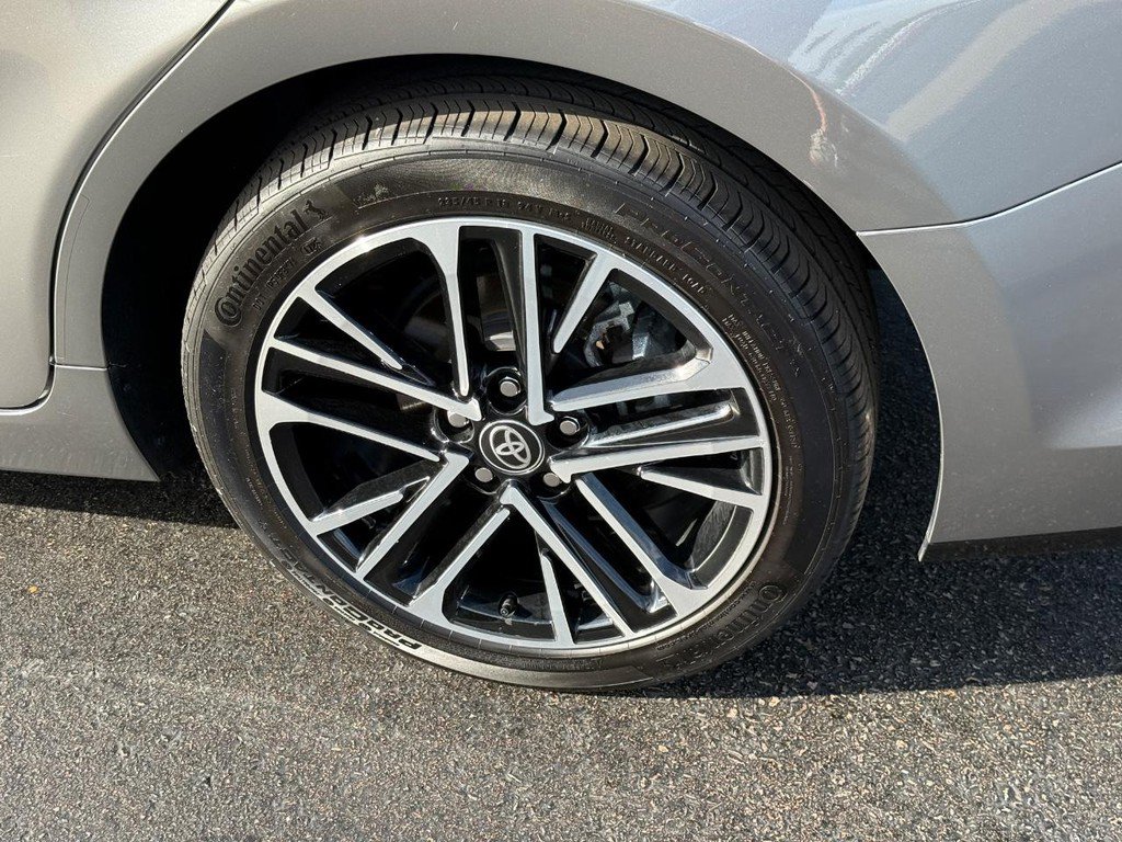 Certified 2025 Toyota Camry XLE AWD/4WD image 8