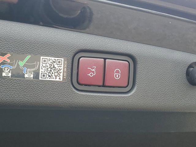 Used 2024 Mercedes-Benz E 350 4MATIC Sedan w/ Driver Assistance Package image 35