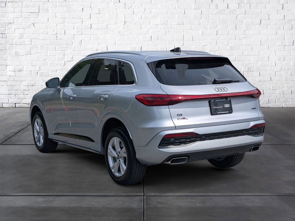 Certified 2025 Audi Q5 Premium w/ Convenience Package AWD/4WD image 5