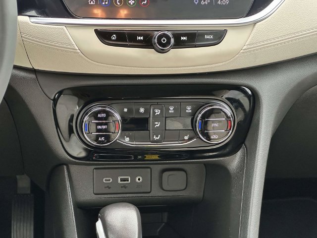 Used 2023 Buick Encore GX Select FWD image 19