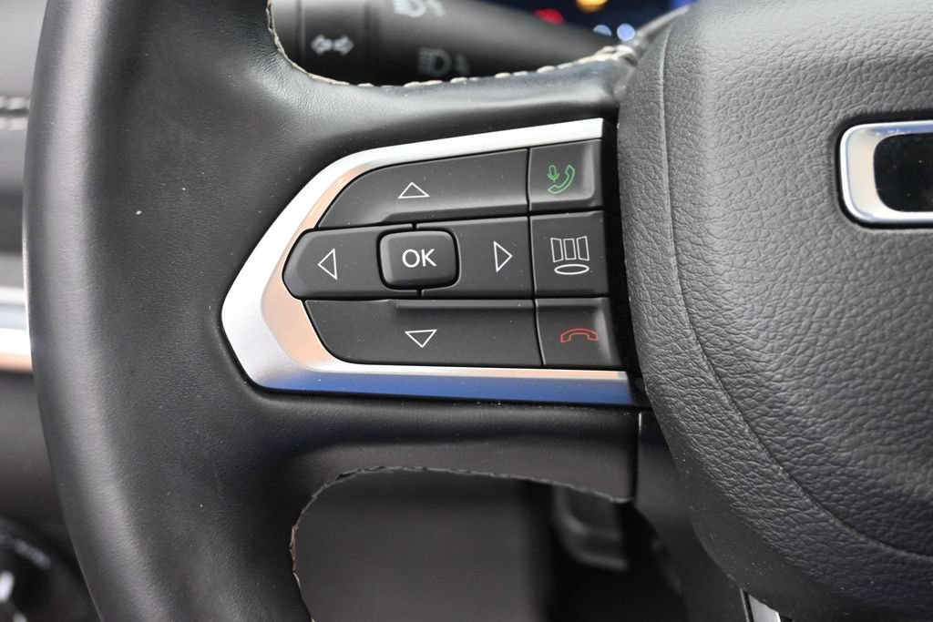 Used 2022 Jeep Compass High Altitude AWD/4WD image 30