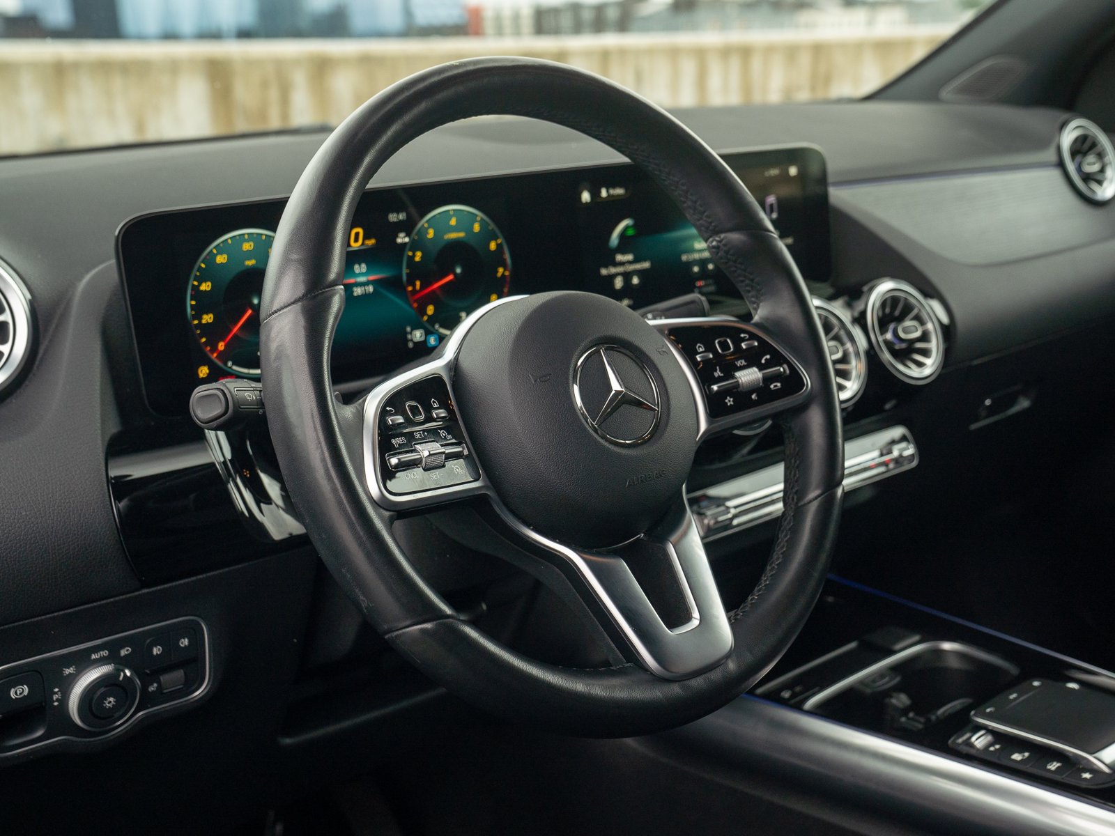 Certified 2023 Mercedes-Benz GLA 250 4MATIC image 17