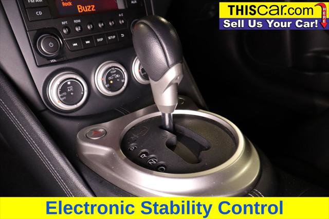 Used 2016 Nissan 370Z w/ Sport Package image 15