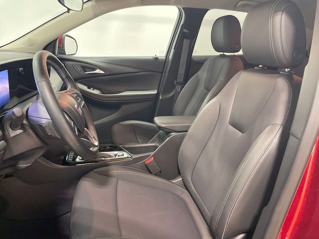 Certified 2025 Buick Encore GX Preferred image 3