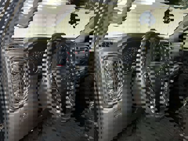 Certified 2022 Chevrolet Silverado 1500 Custom Trail Boss w/ Safety Confidence Package image 10