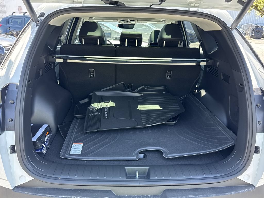 New 2025 Hyundai Tucson Limited AWD/4WD image 18
