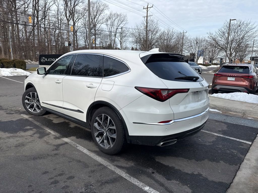 Used 2023 Acura MDX SH-AWD w/ Technology Package image 5