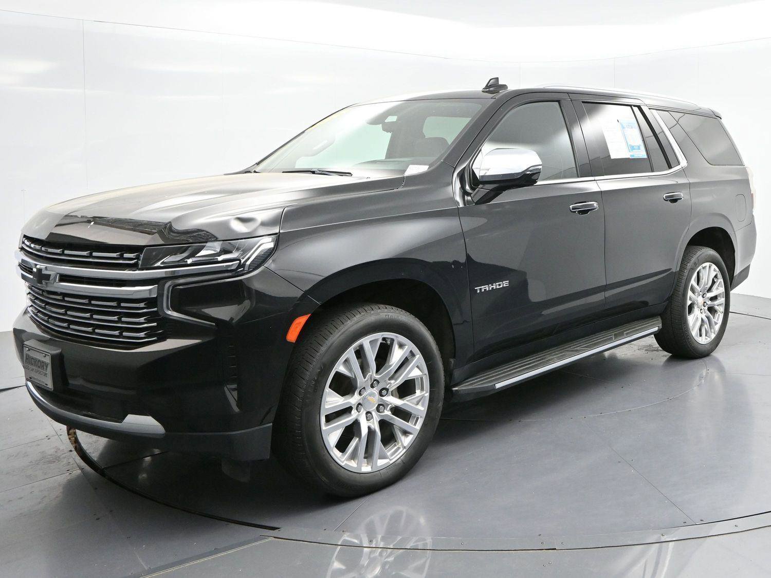 Used 2021 Chevrolet Tahoe Premier w/ Premium Package AWD/4WD image 3