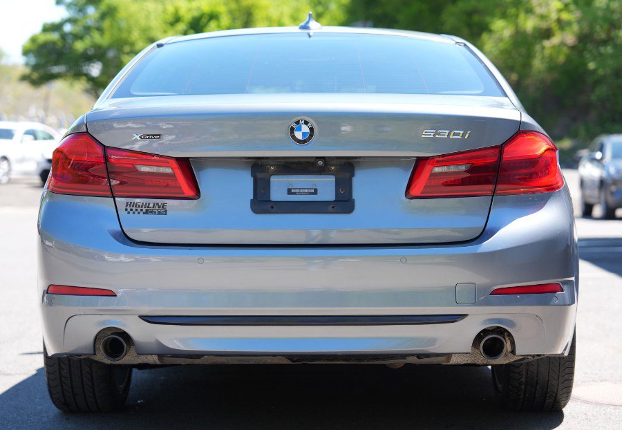 Used 2018 BMW 530i xDrive w/ Premium Package AWD/4WD image 4