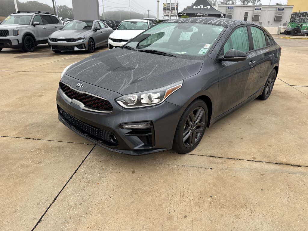 Certified 2021 Kia Forte GT-Line image 3