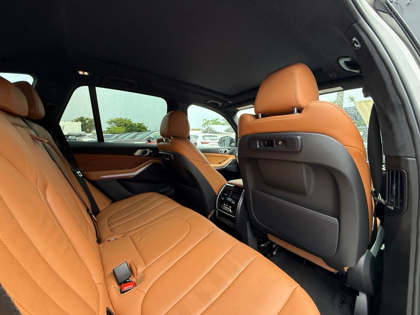 Used 2022 BMW X5 sDrive40i w/ M Sport Package RWD image 30