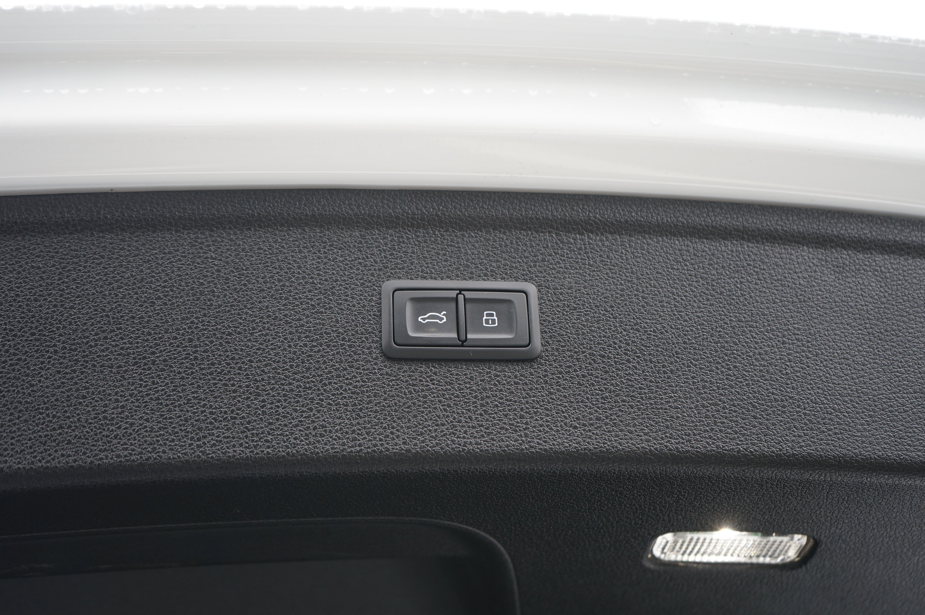 Used 2022 Audi Q5 2.0T Premium Plus AWD/4WD image 15