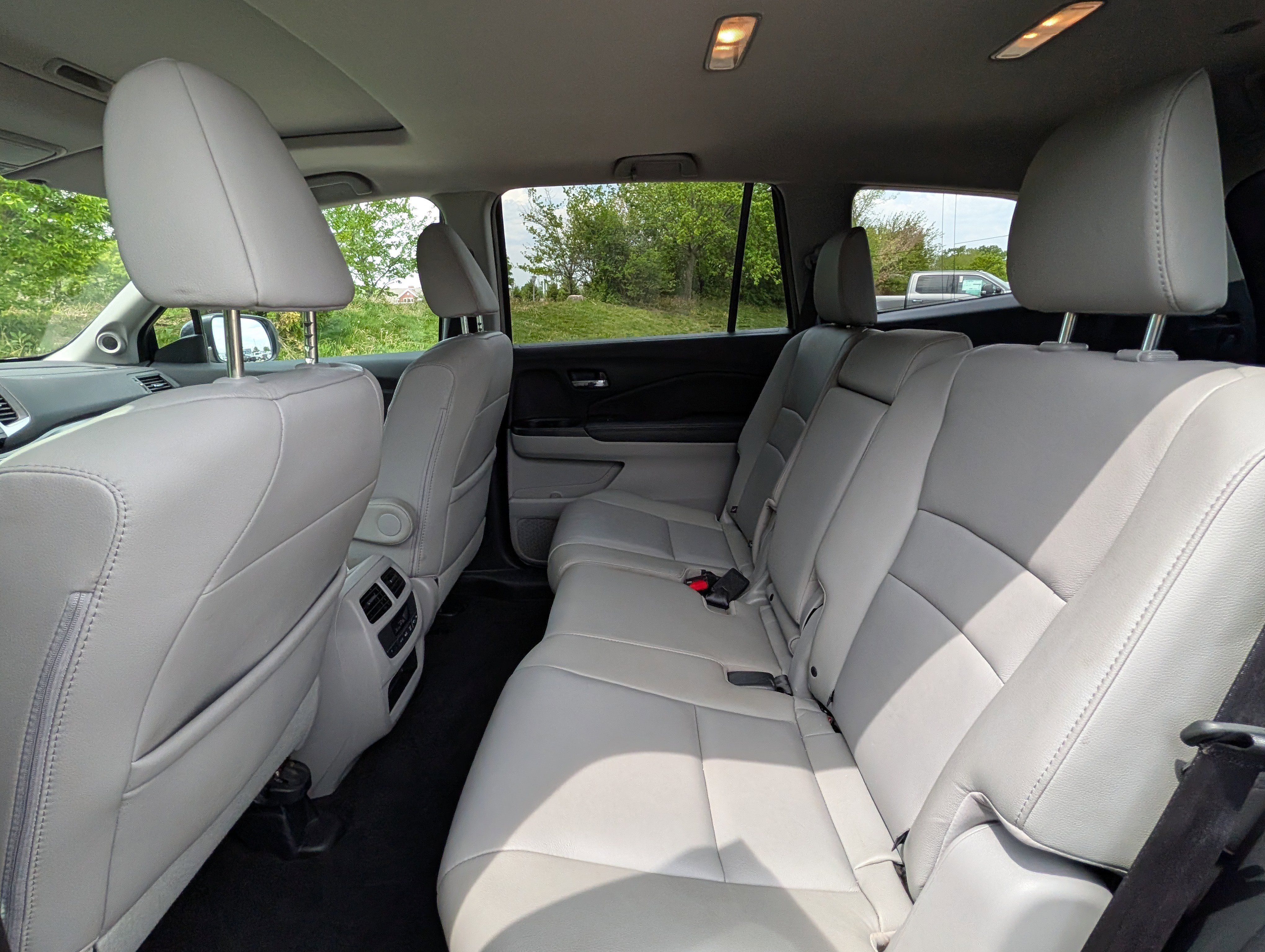 Used 2017 Honda Pilot EX-L image 29