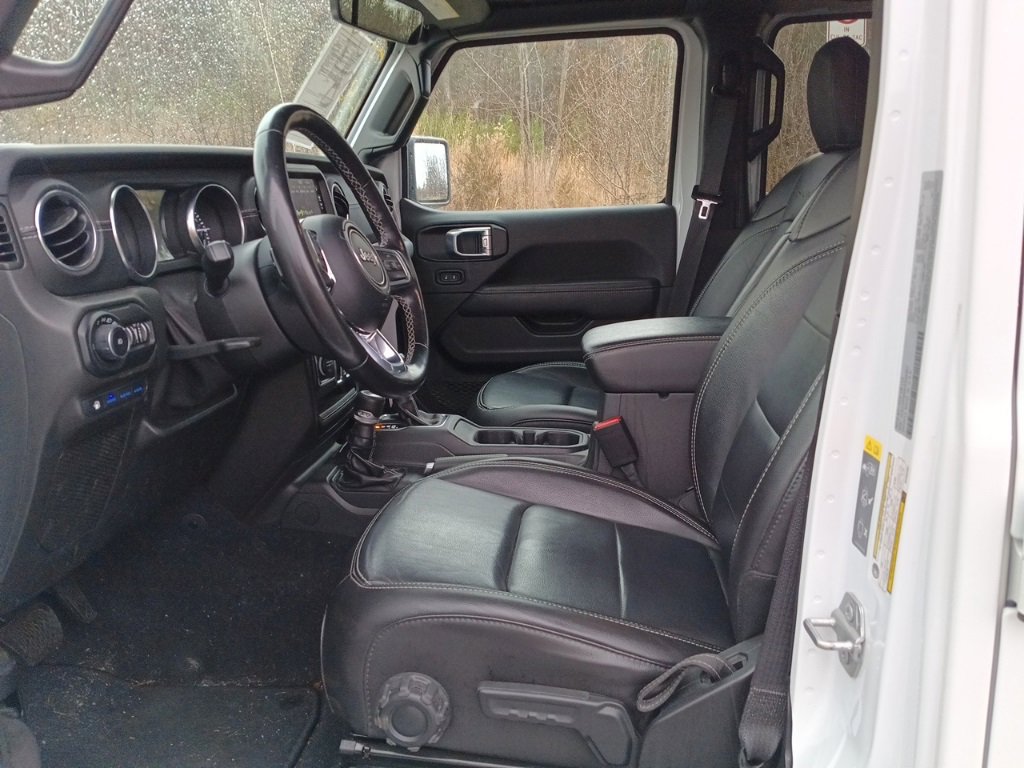 Used 2021 Jeep Wrangler Unlimited Sahara w/ Cold Weather Group image 6