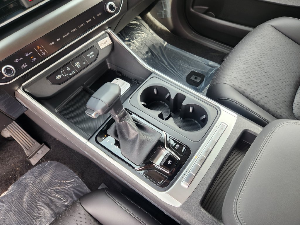 New 2027 Kia Carnival EX FWD image 20